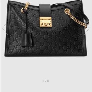 Meet your Posher, Stacey